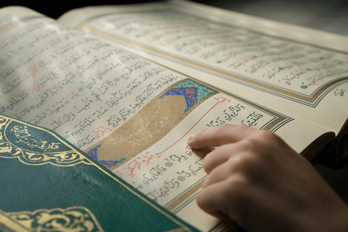 The Ultimate Guide to Memorizing the Quran Without Forgetting